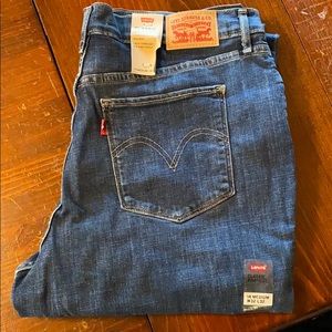 Levi’s women’s classic bootcut jeans